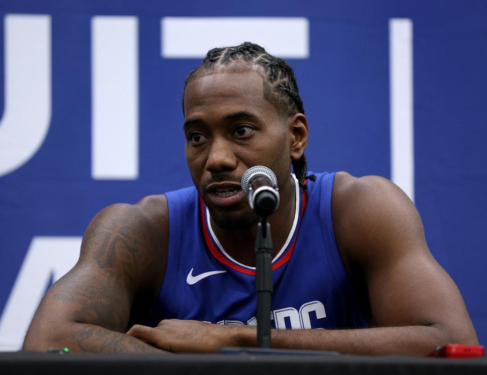 B体育官方入口-NBA现役球员榜前十！本赛季仅出战16场球员占据前十 哈登落榜